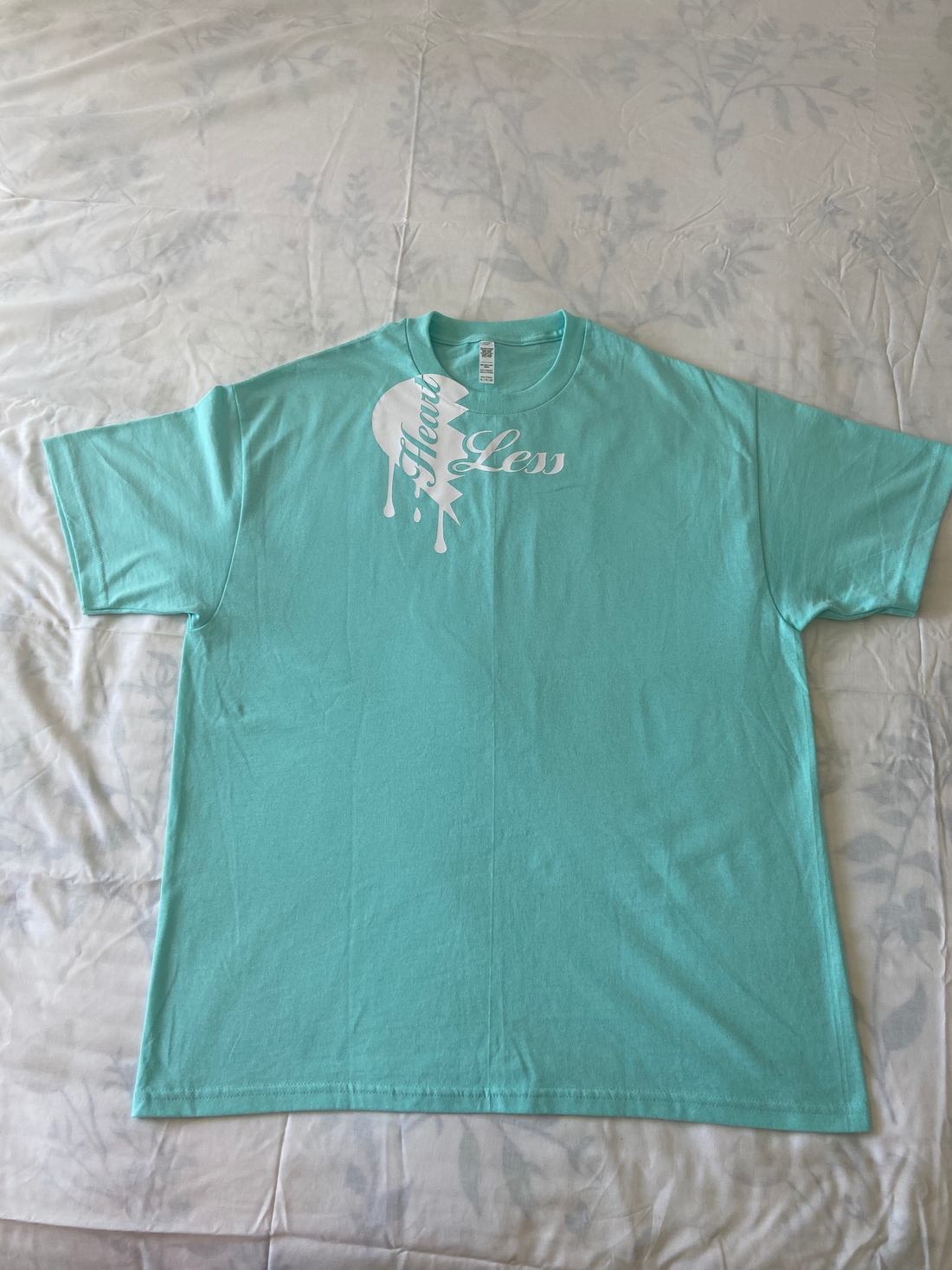 Heartless t-shirt - Celadon Mist